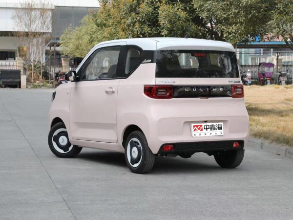 Cute Mini Electric Car Wuling Hongguang Electric Vehicle Wuling Small/Mini Electric EV Car a Small Family Four-Seater Car