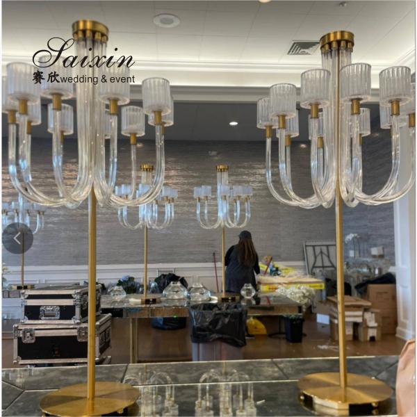 Saixin nuevo diseño gran soporte de metal de oro 10 brazos candelabro de vidrio para los centros de la boda