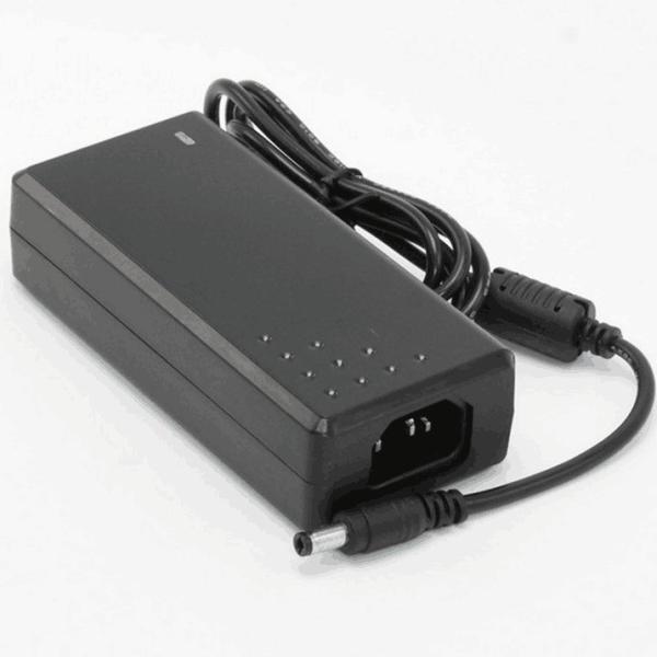 Desktop Power Charger Adapter for IBM THINKPAD 100v-240v AC Input 4.5A Output Current