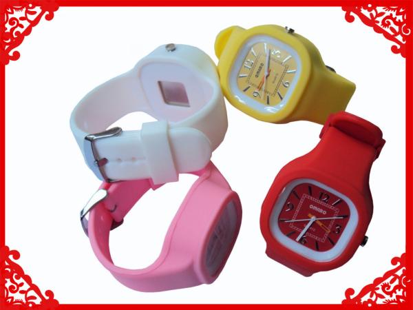 Newest 5ATM Waterproof TOP Quality Watches Custom Jelly watch Silicon Watch