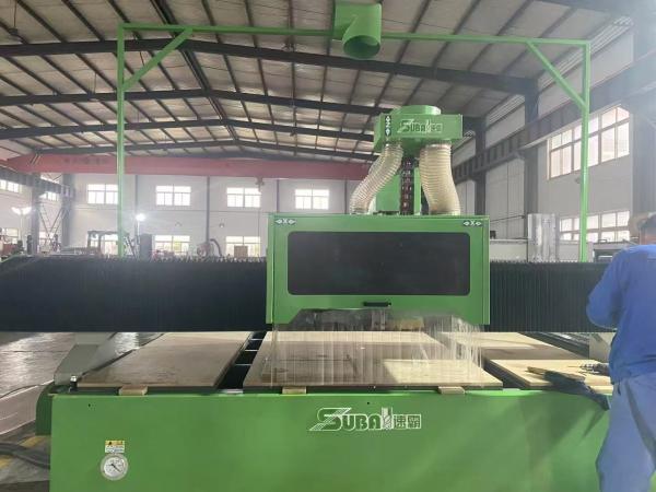 Aluminum Honeycomb Board Wood Plastic Board Engraving Machine