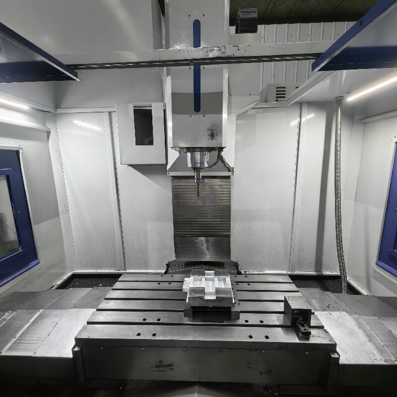 VMC 1160 High Precision Heavy CNC Vertical Machine Center CNC Milling Machine Metal Work