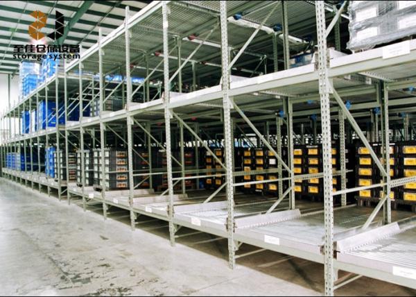 Supports en acier industriels de stockage de taille faite sur commande avec 5 ans de garantie