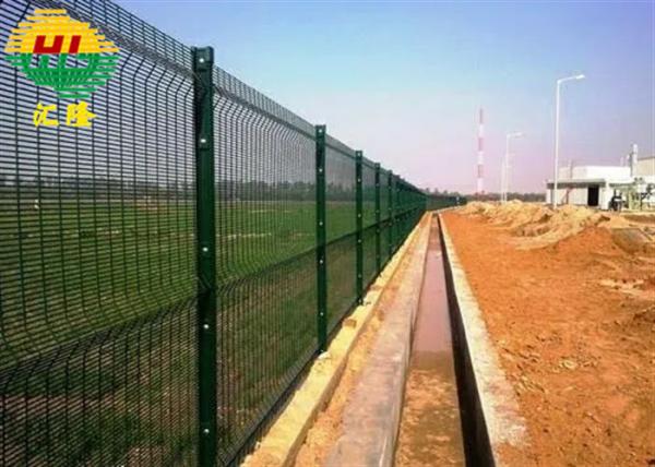 Cerca de segurança revestida Multipurpose de Panel Anti Cut 358 da cerca do pó preto de 8GA 10GA