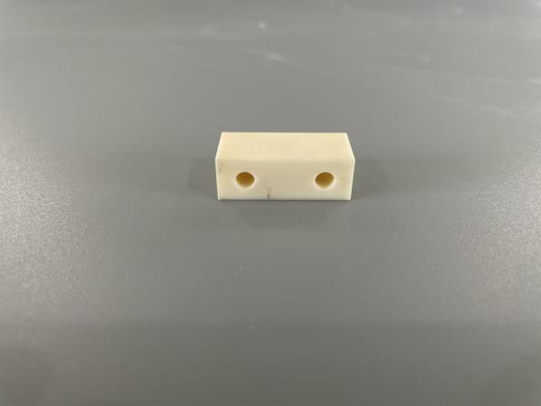 Insulating Alumina Al203 Special Shaped Beige Alumina Ceramic Block