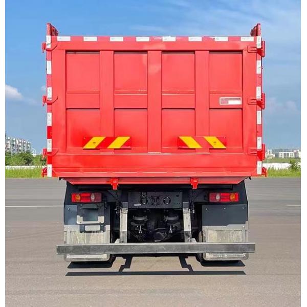 Four Axle Diesel 3 Seats Cargo Dump Truck 20M2 8.9 Meters Rear Drive Manual Transmission 8×4
