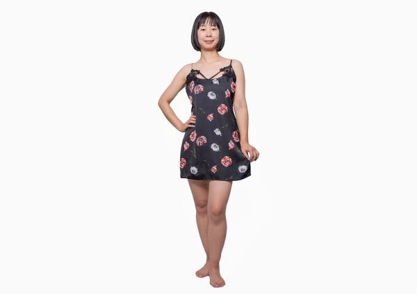 Sexy Silky Women'S Satin Sleepwear Mysterious Flowers Printing With Nice Lace