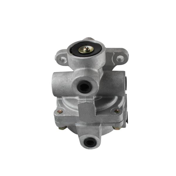 2000-2020 Year ISUZU Truck Parts Brake Relay Valve , Heavy Truck Accessories