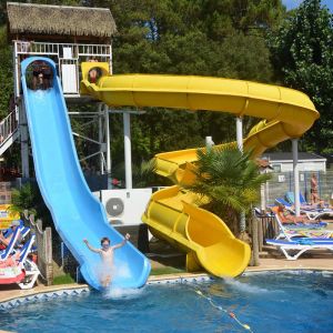 Aqua Amusement Spiral Waterslide Stainless Steel Water Slides With Loops