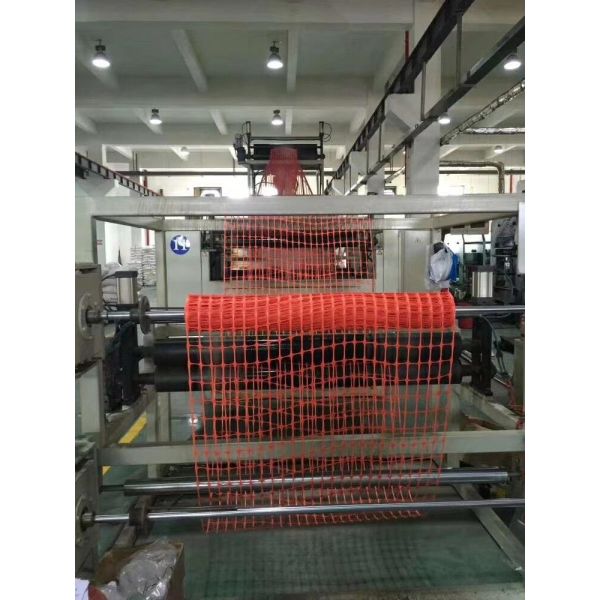 100% HDPE Orange Mesh Net Red High-visibility Road Barrier Safety Fence for Traffic Control and Road Construction Zones
