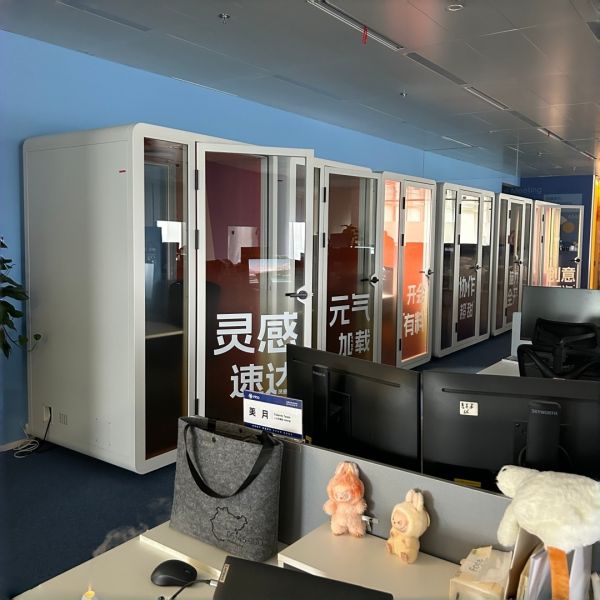 STC35dB Soundproofing Phone Pod with Built-in Ventilation System and Customizable Laminated Glass