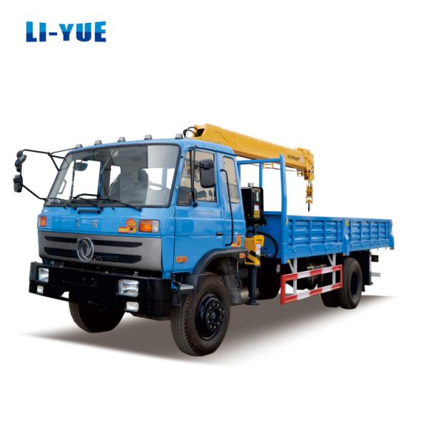 9 Ton Truck Mounted Crane With Hydraulic Pump And 8000kg Rated Loading Capacity