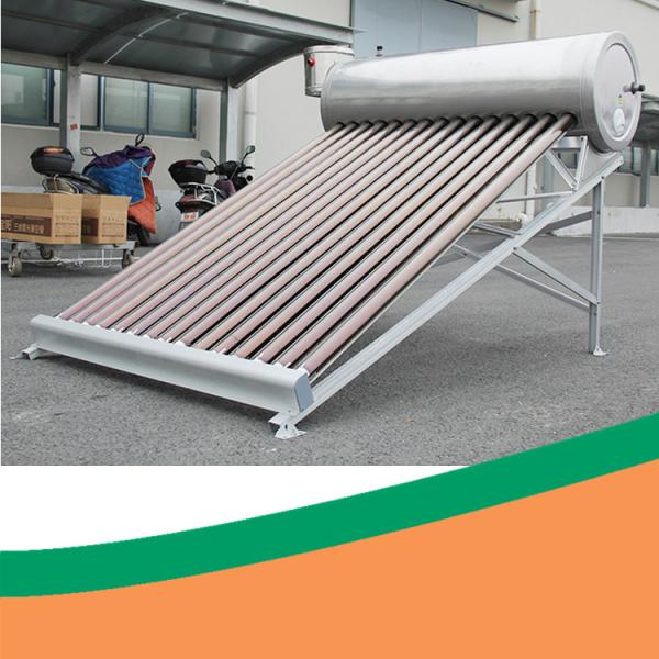 SS304 Low Pressure Solar Water Heater 200L 30 Tube Solar Hot Water System