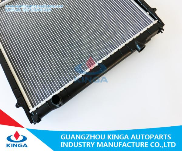 Hot Sell 2016 Auto Radiator For TOYOTA / LEXUS TACOMA'95-04 AT