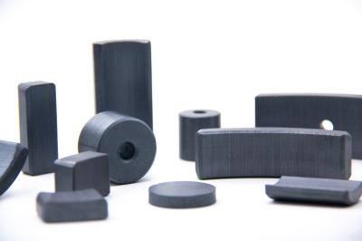 Ferrite de ímã permanente sinterizado com alta coercitividade para motor de inversor W5018F