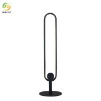 Lumière décorative menée simple de nuit de la lampe de chevet de lampe de l'atmosphère créative de personnalité de décoration de lampe de table petite RVB