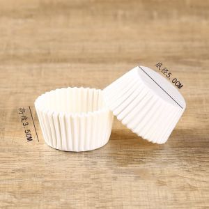40*19mm  Greaseproof Cupcake Liners ( European Raw Paper ) With Heat Tolerance Up To 220°C