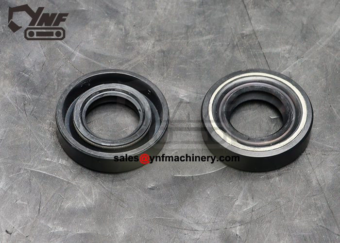 YNF17620 2441U815S132 Oil Seal – Hydraulic & Engine Shaft Seal