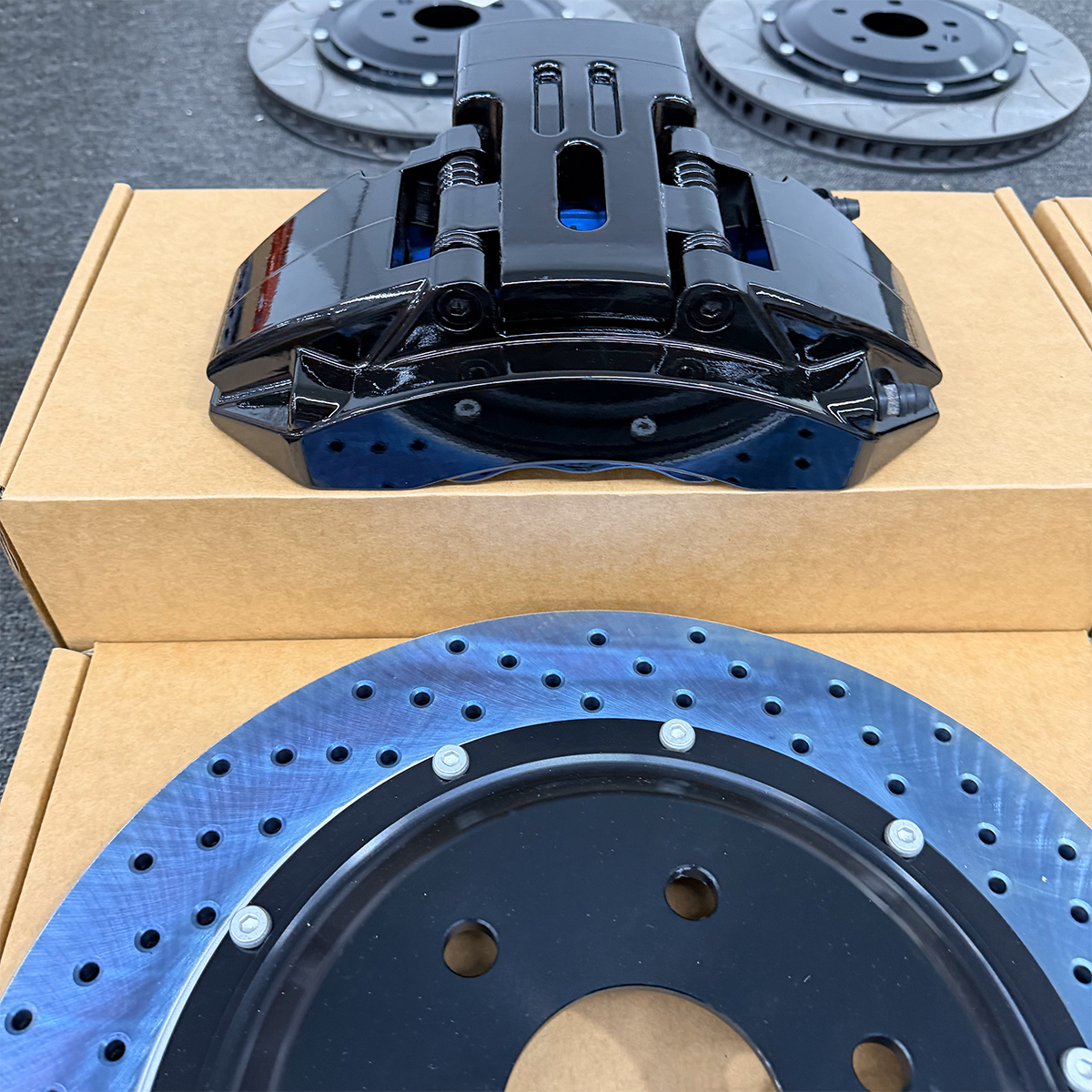 For RAM GMC OEM 15942198 Custom For 10N Flash EPB 4Pot  Brake Caliper Kit 