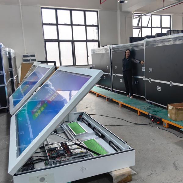 Waterproof Digital Signage 100 Inch 98 Inch Outdoor Digital Advertising Display Screens