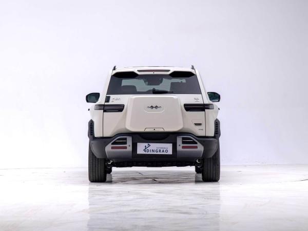 Expédition personnalisée Vessel rapide fabriqué en Chine équation Titane 3 EV 5 sièges EV nouvelle voiture
