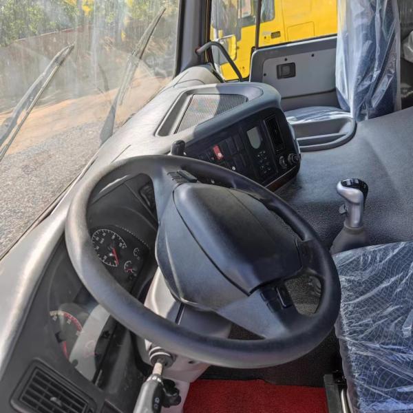 371hp 375hp Used Tractor Trailer Sinotruk Howo 6x4 Heavy Duty