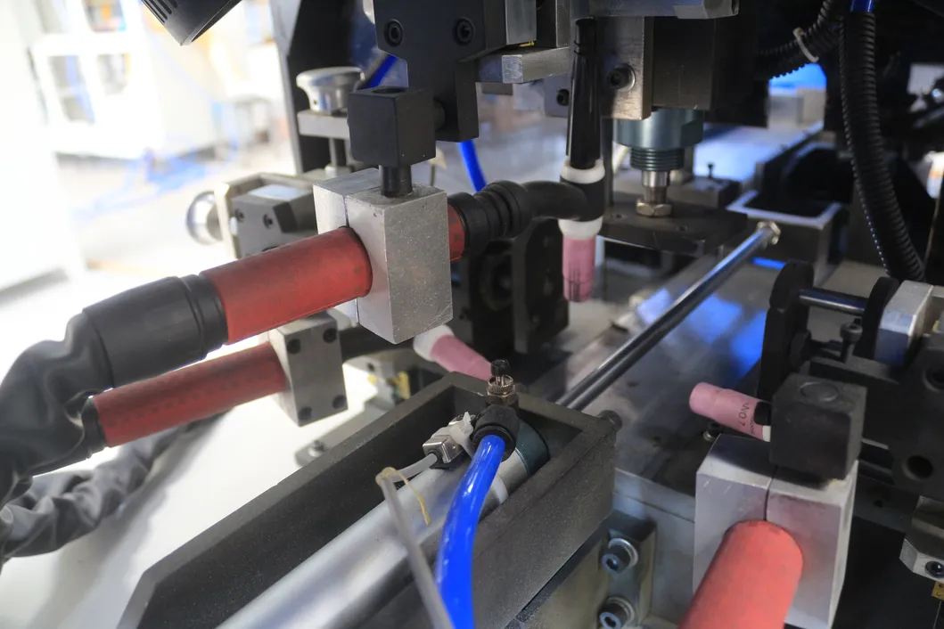 Hwashi Ei Lamination Transformer Automatic TIG Welding Machine