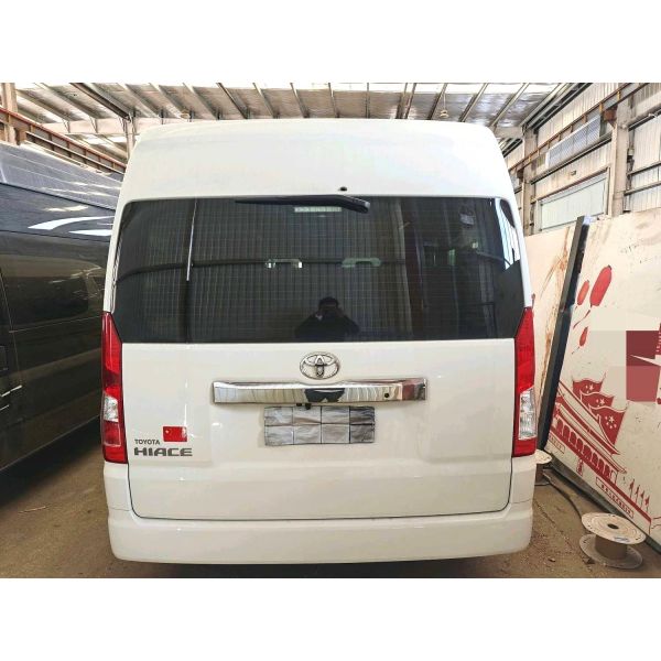 2019 Toyota HiAce Van with 3.5L Engine and Automatic Transmission - Middle East Version