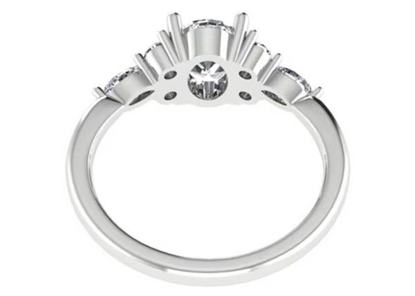 OEM Oval Diamond Engagement Ring , Round White Gold Ring 7.19x5.15x3.17mm size