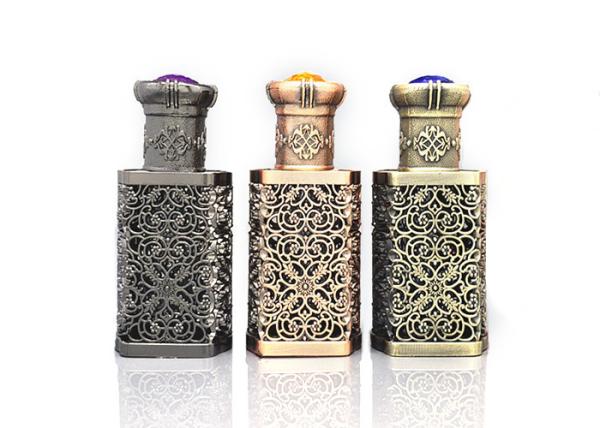 Le parfum en verre décoratif met 10ml en bouteille forment à plat l'aspect à la mode