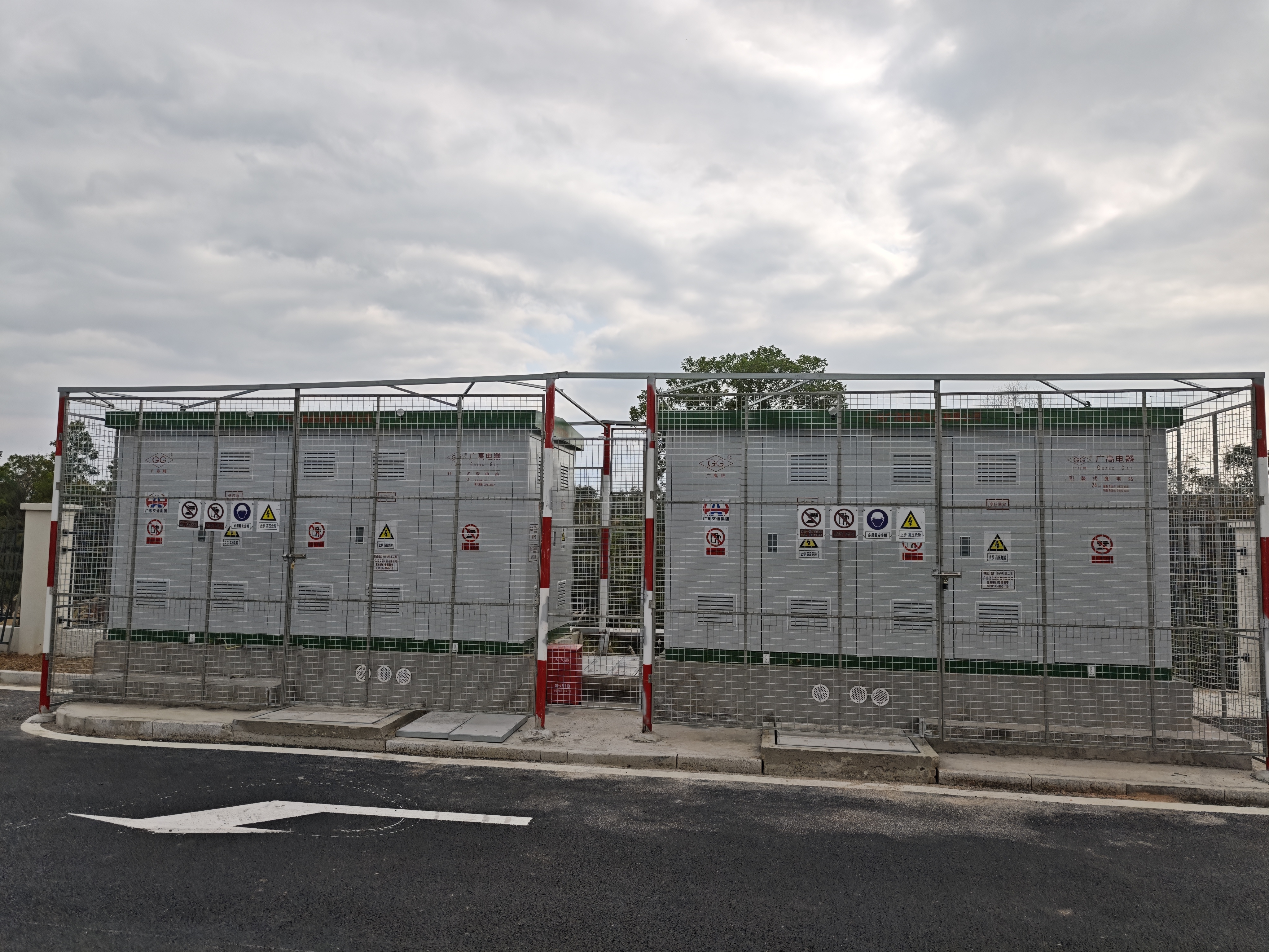 IEC 60076 Standard 10kV Rated Voltage Prefabricated Substation with 0.4KV Output Voltage