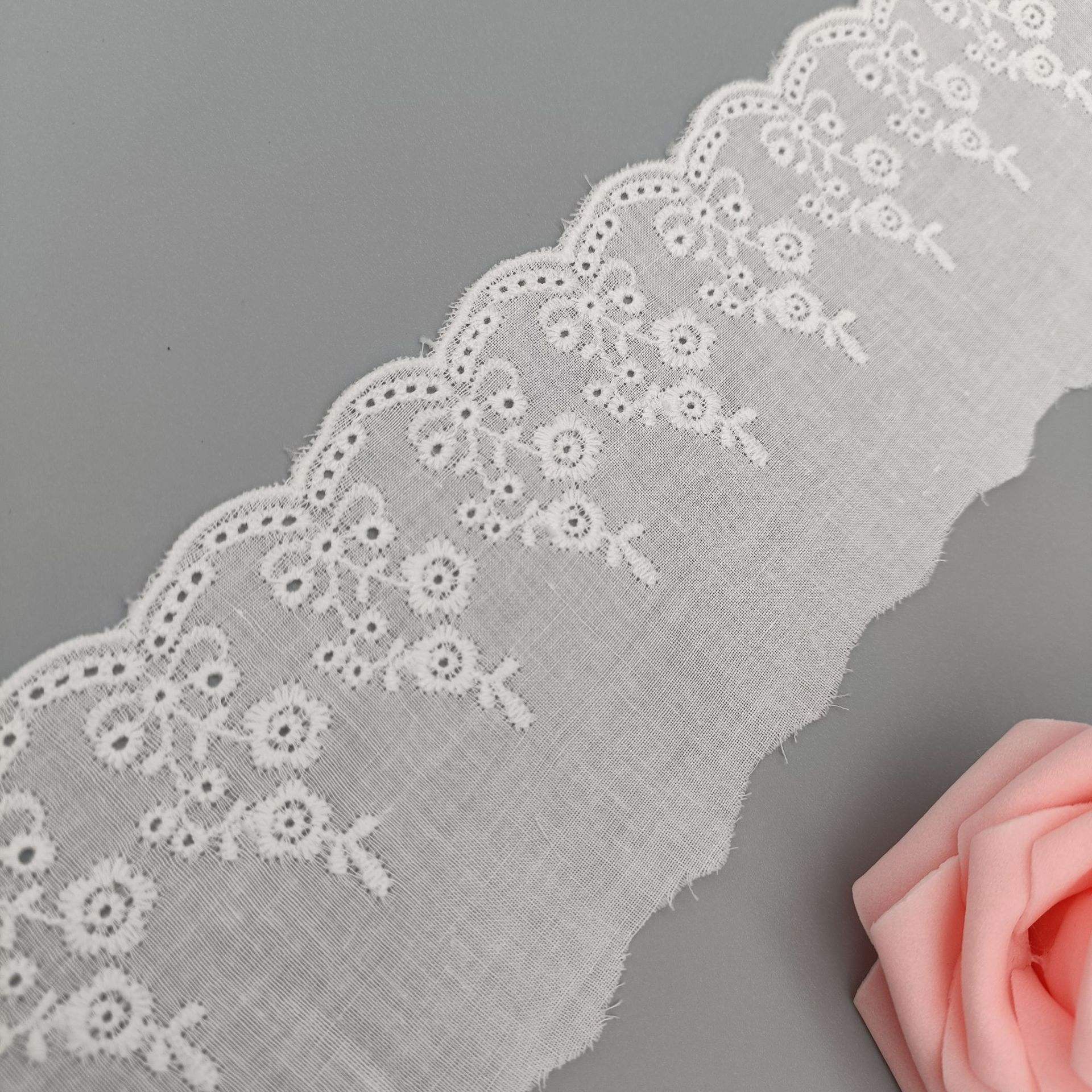 Middle Eastern Style Cotton Lace Trim with Scalloped Edge and 3.8 Inches Width for Garment Decoration