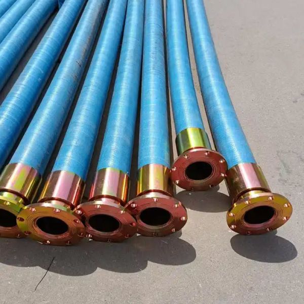 ISO 28017:2011 Certified Dredge Hose with Customized Length and 10-21 Bar Working Pressure for Dredging Operations