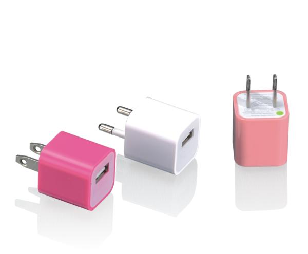 3rd-Generation Green Dot. USB Travel Charger for iphone 3G/4G