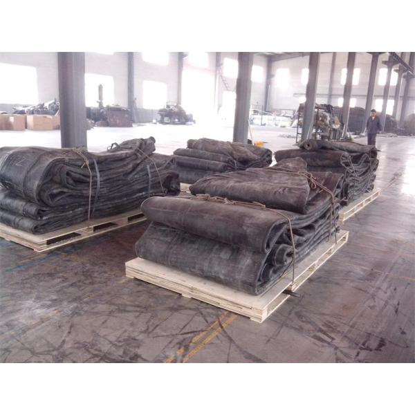 3 - 10 Layers Ship Launching Marine Rubber Airbags Durable Aging Resistance