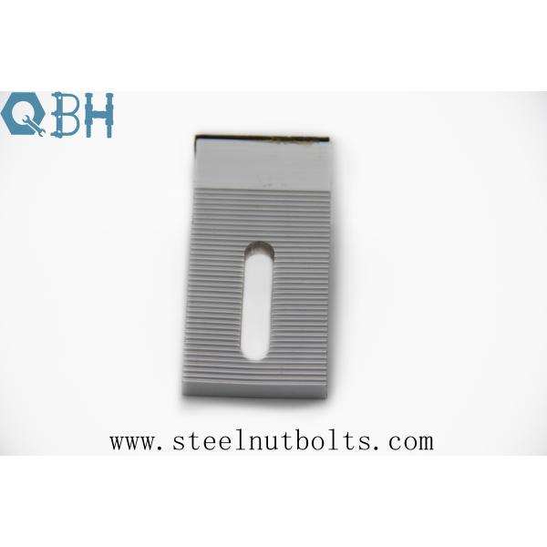 abrazadera serrada solar de acero inoxidable 304 316 con el perno de la suspensión del reborde DIN6923