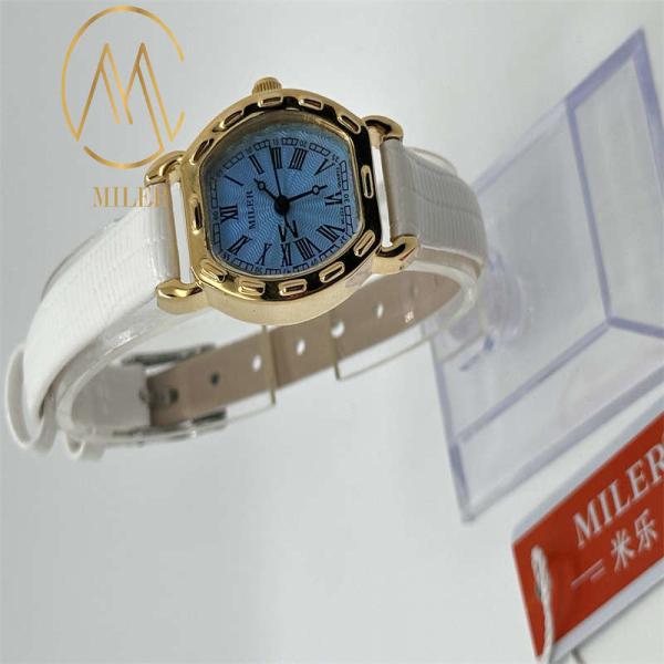 Élégance intemporelle ceinture en cuir quartz montre femme montre