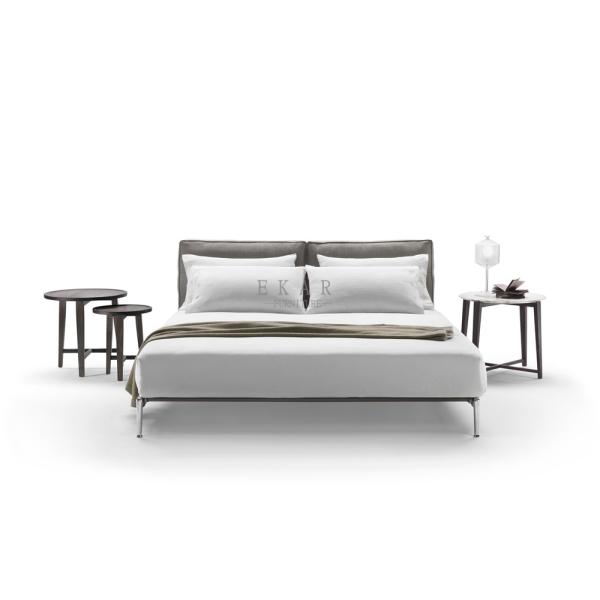 Leather Upholstered Modern Design King Size Bed