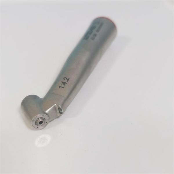 Anillo rojo Herramientas quirúrgicas Turbina dental 1: 4.2 Baja velocidad 45 grados Dental de mano