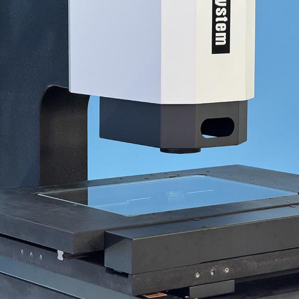 Système de mesure de la vision industrielle pour l'inspection de composants optiques médicaux de semi-conducteurs V3-432