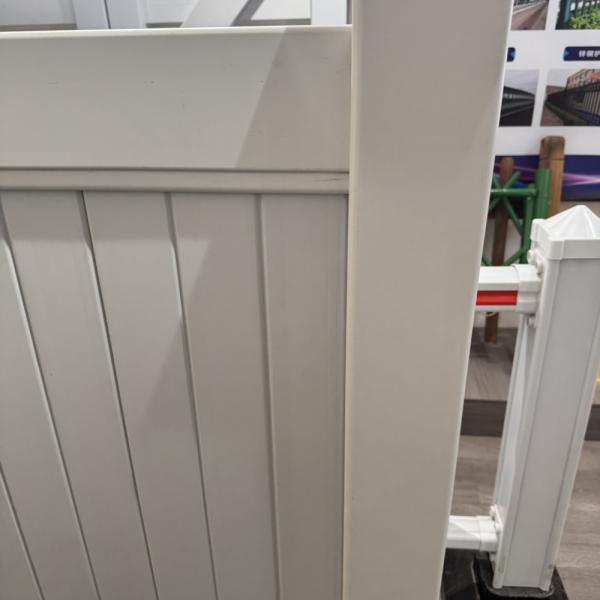6ft*8ft PVC Privacy Fence UV Resistant Design Vinyl Front Yard Fence