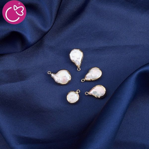 Natural Edge-encrusted Pearl Baroque-shaped Buttons Irregular Teardrop-shaped Single Pendant Rings Handcrafted