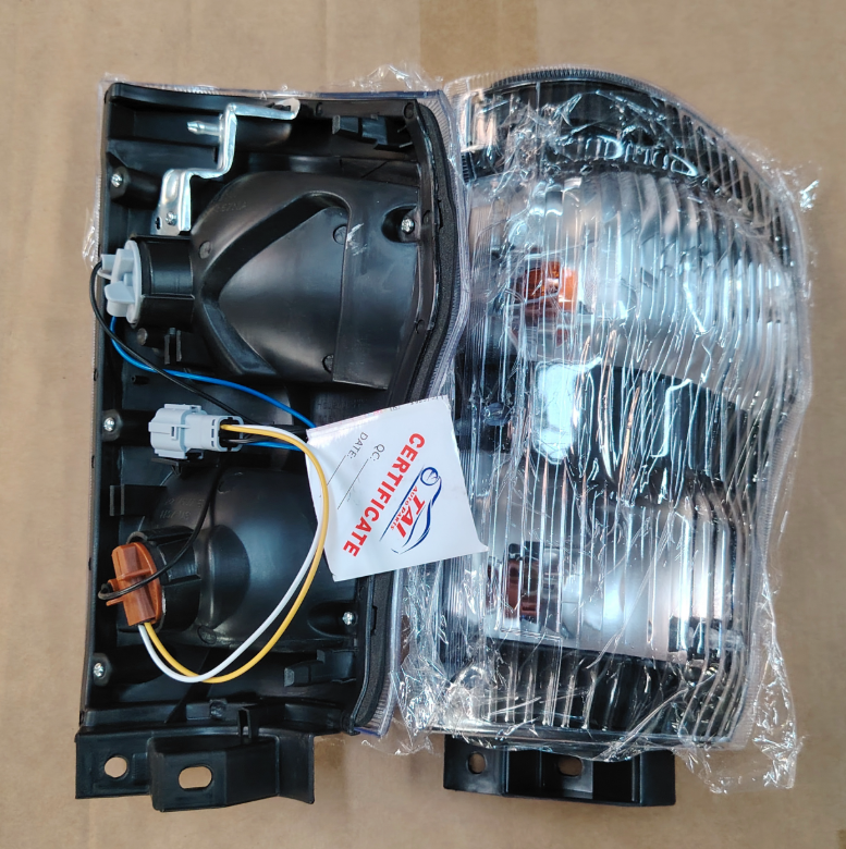 Waterproof Durable OEM Fit Truck Corner Light Assembly Turn Signal Side Marker Lamp for Isuzu Nissan Heavy Duty Truck