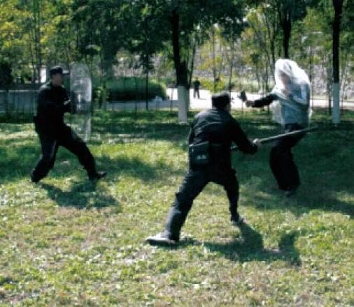 Multifunctional stun baton, can be used as flash light,stun baton,blazing instrument and s