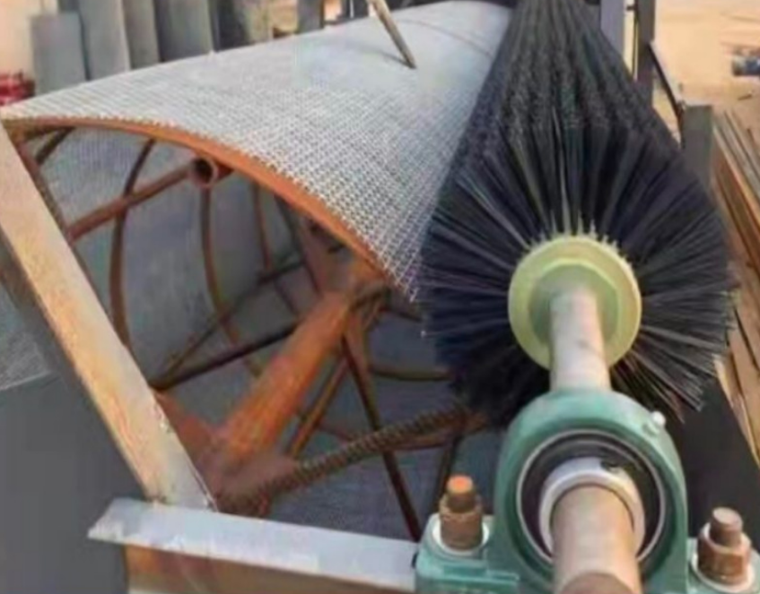 Large shaped brush roller processing and cleaning