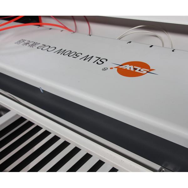 500W Metal Nonmetal Laser Cutting Machine