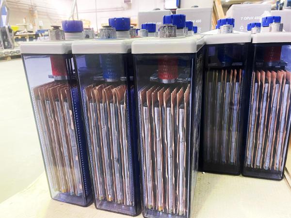 Flood OPzS Lead Acid Battery 2V 300ah Longlife  Low Self Discharge