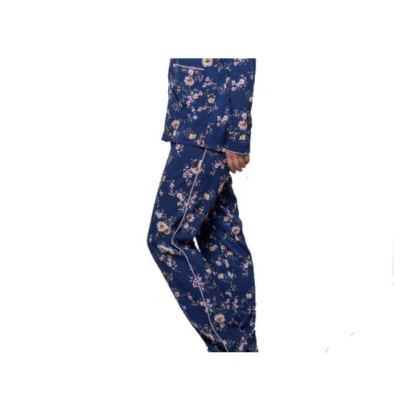 Fashion Printed Satin Womens Matching Loungewear , Comfy Ladies Casual Pajama
