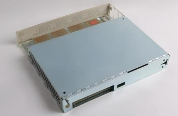 Pour les appareils électroniques, la fréquence de sortie est supérieure ou égale à: