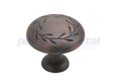 O óleo liga de zinco friccionou os punhos e os botões de bronze da gaveta do hardware do armário